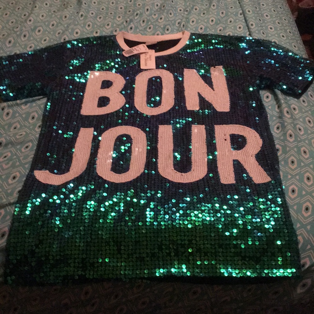 “Bonjour” Dress. *Never Worn* ALWAYS NEGOTIABLE.